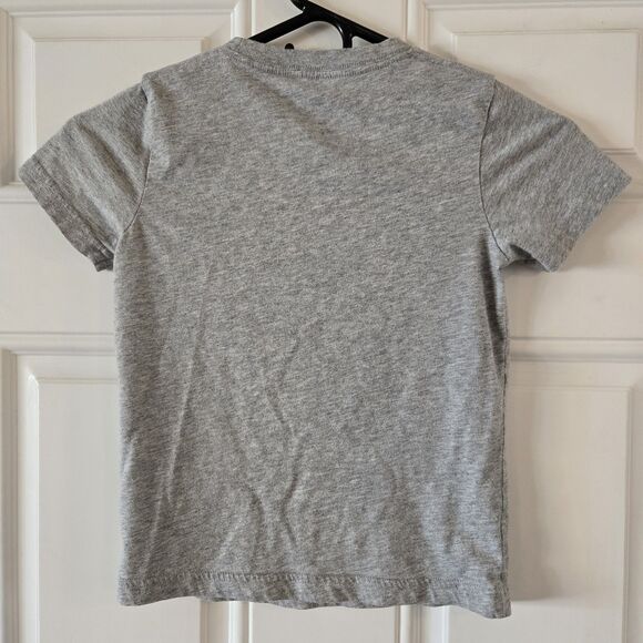 Boy's Short Sleeve Converse Chuck Taylor All Star Jersey T-Shirt Sz 6 Medium - Picture 2 of 4